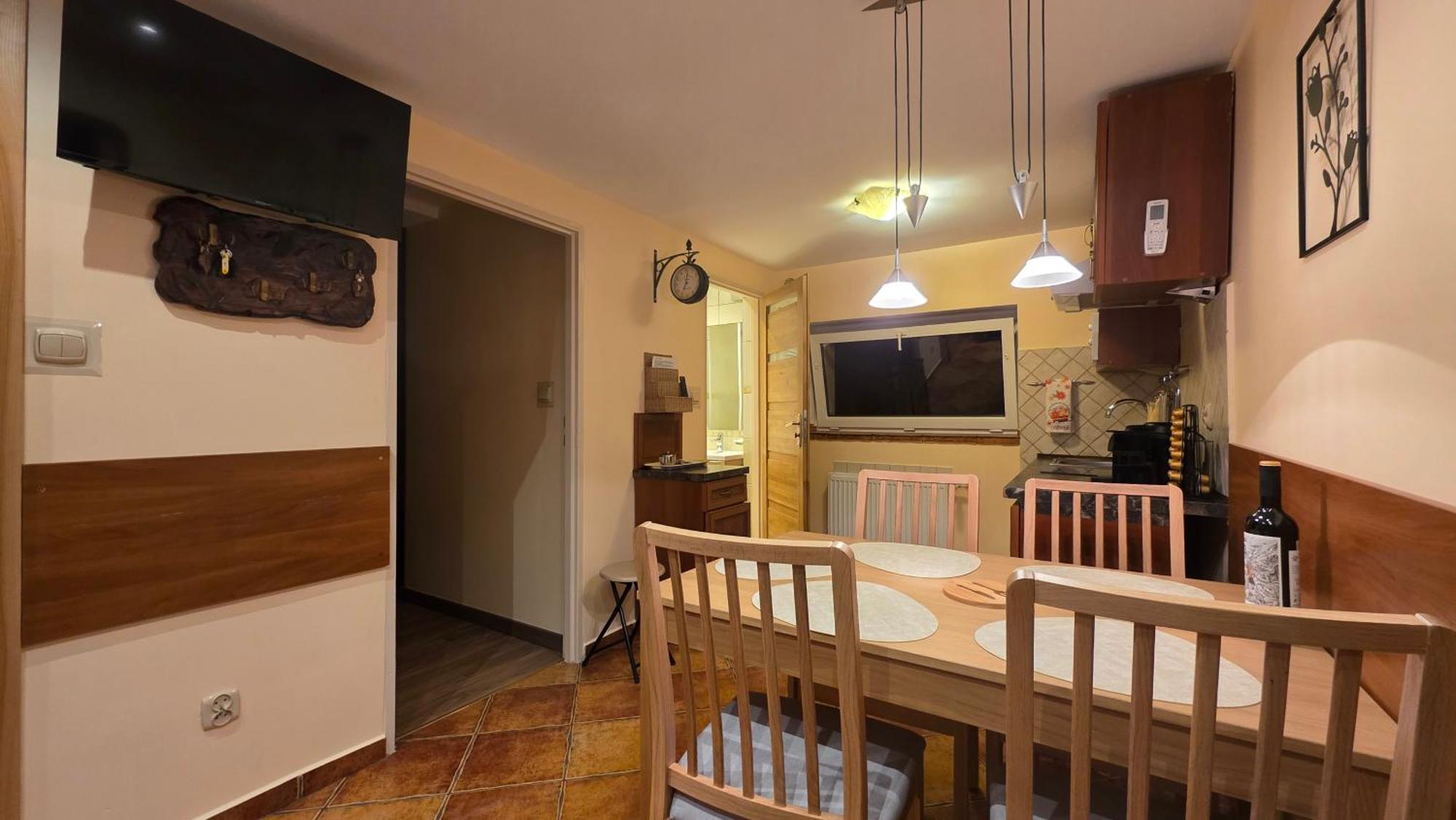 Willa Asia - Apartamenty Szklarska Poreba Bilik gambar
